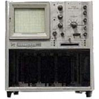 Tektronix 7704 Oscilloscope Mainframe