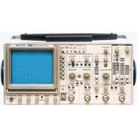 Tektronix 2246 100 MHz 4 Channel Oscilloscope w/Voltmeter